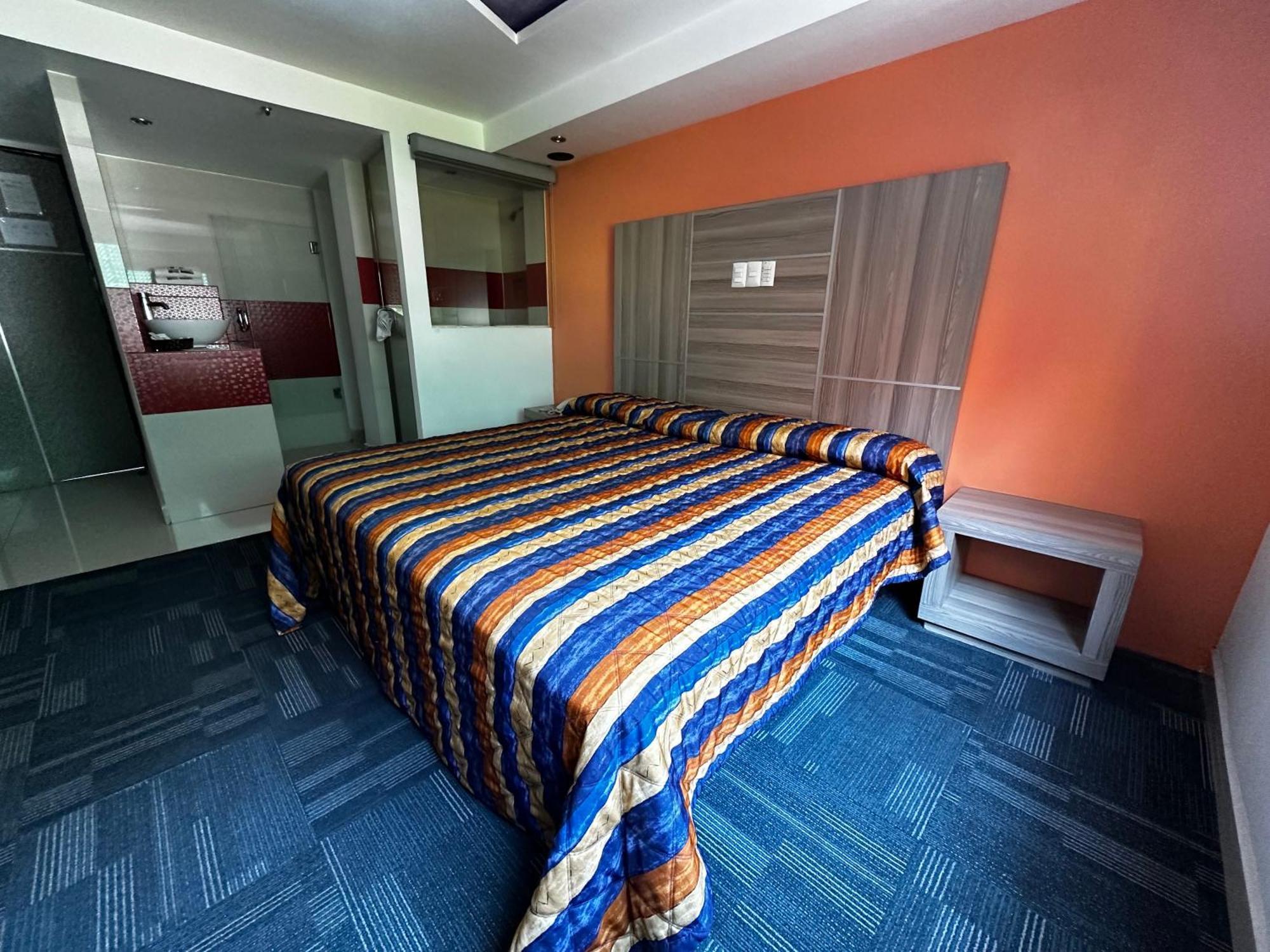 Hotel Rossel Plaza Мехико Экстерьер фото